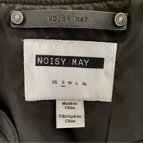 Noisy May oversize longline bomber jacket in black - Picture 2 of 6